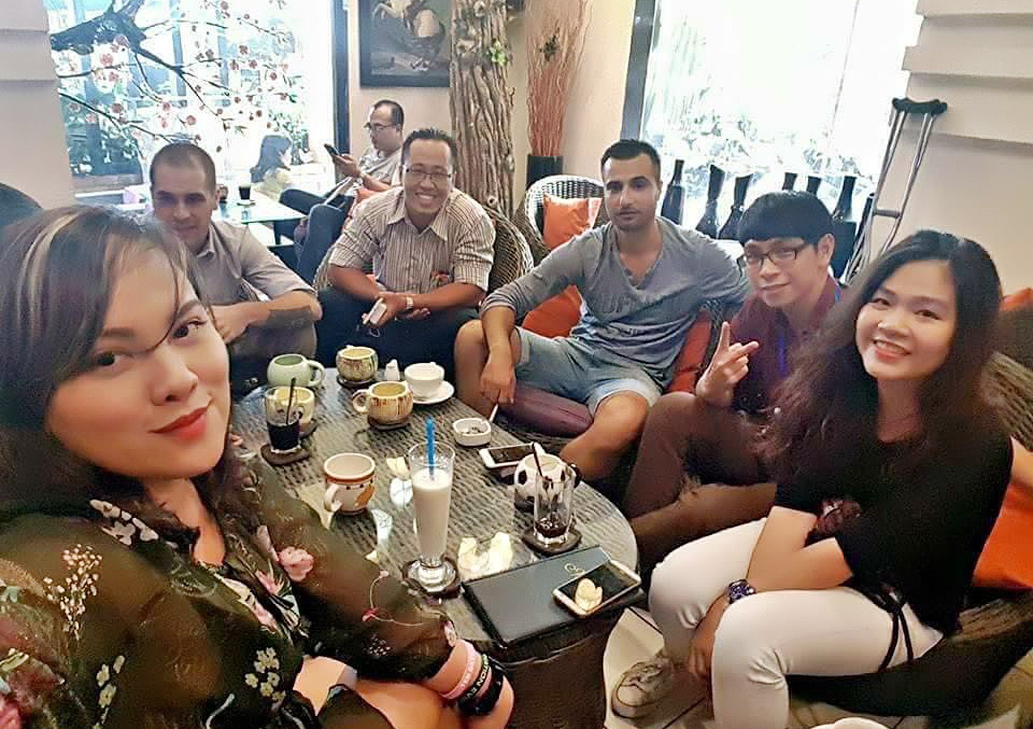  SỰ NHẦM LẪN TRONG NGÔN NGỮ